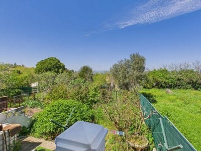 /international/fr/moux-languedoc-roussillon-310105946235/