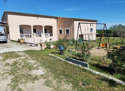 /international/fr/pont-saint-esprit-languedoc-roussillon-310107967018/
