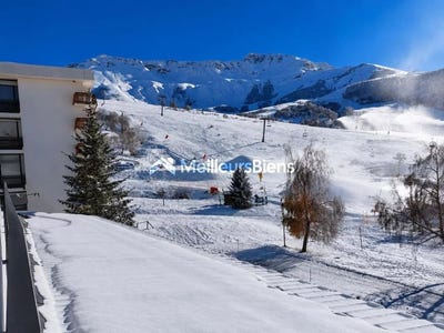 /international/fr/saint-francois-longchamp-rhone-310109421317/