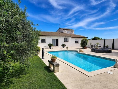 /international/fr/clarensac-languedoc-roussillon-310108675765/