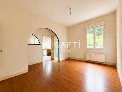 /international/fr/tulle-limousin-310102607118/