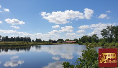 /international/fr/neuville-les-dames-rhone-310098228507/