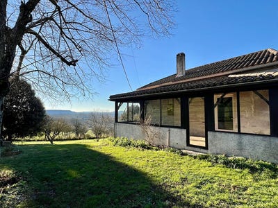 /international/fr/beaugas-aquitaine-310104509372/
