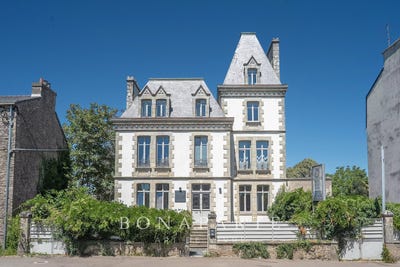 /international/fr/auray-brittany-310108634313/