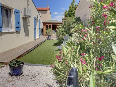 /international/fr/marseillan-languedoc-roussillon-310108249141/