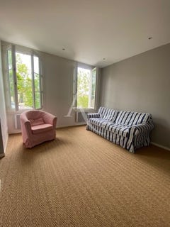 /international/fr/la-rochelle-franche-comte-310108420168/