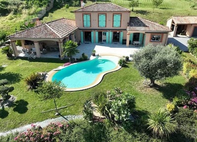 /international/fr/mirepoix-midi-pyrenees-310107907113/