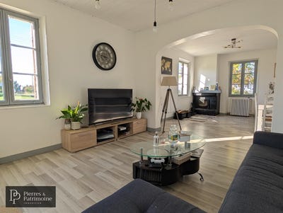 /international/fr/mezin-aquitaine-310105211580/