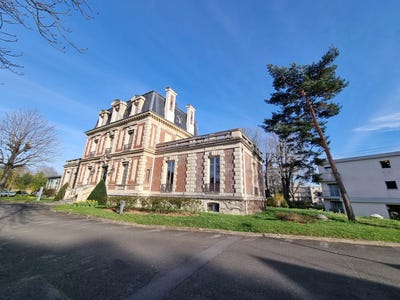 /international/fr/croissy-sur-seine-ile-de-france-310106973588/