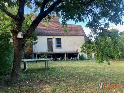 /international/fr/thury-picardie-310108674016/