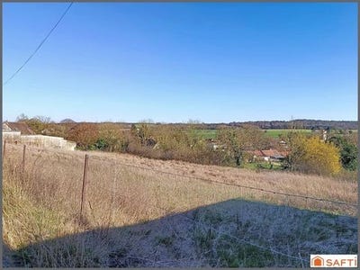 /international/fr/saisseval-picardie-310106335286/
