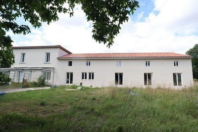/international/fr/melleran-charente-310100612008/