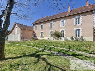 /international/fr/vaas-pays-de-la-loire-310098767577/