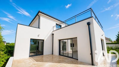 /international/fr/migne-auxances-charente-310108111393/