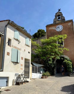 /international/fr/rasteau-provence-alpes-cote-d-azur-310108436218/
