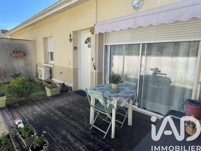 /international/fr/pompignac-aquitaine-310108372128/