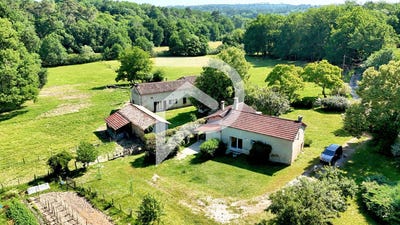 /international/fr/beauronne-aquitaine-310108760756/