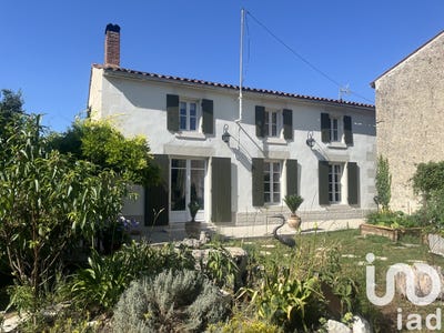/international/fr/saint-hilaire-la-palud-charente-310100885522/