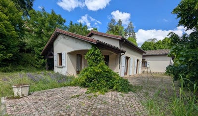 /international/fr/la-cote-saint-andre-rhone-310108315373/