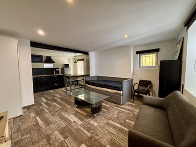 /international/fr/arles-provence-alpes-cote-d-azur-310109109976/?lang=de