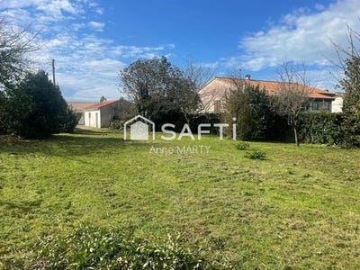 /international/fr/marennes-hiers-brouage-charente-120097653058/?lang=fr