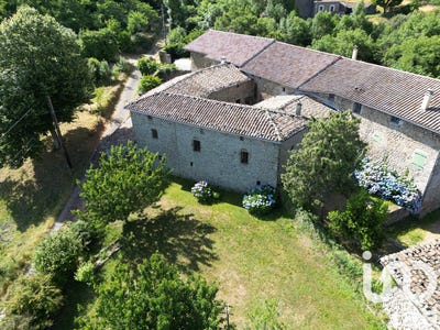 /international/fr/vals-les-bains-rhone-310098106057/