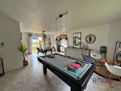 /international/fr/saint-evarzec-brittany-310107738165/