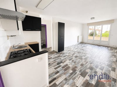/international/fr/quimper-brittany-310109017901/
