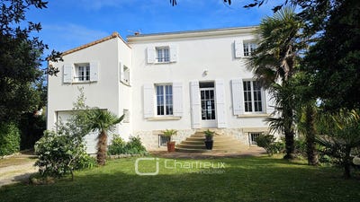 /international/fr/vaux-sur-mer-charente-310107451269/