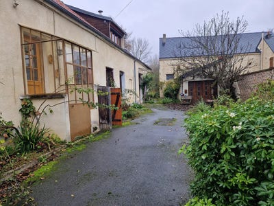 /international/fr/courtrizy-et-fussigny-picardie-310103815885/