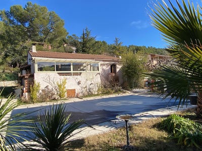 /international/fr/le-val-provence-alpes-cote-d-azur-310097138603/