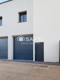 /international/fr/charnecles-rhone-310105407604/