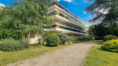 /international/fr/chantilly-picardie-310097274715/