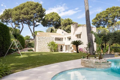 /international/fr/cap-d-antibes-hh-16220293-antibes-provence-alpes-cote-d-azur-310109146980/