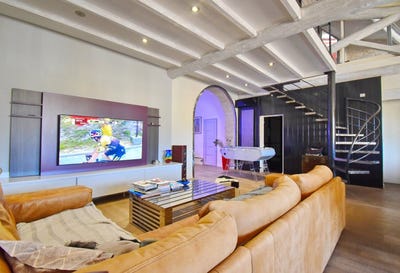 /international/fr/pezenas-languedoc-roussillon-310104117153/