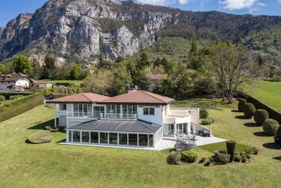 /international/fr/collonges-sous-saleve-rhone-310107703581/