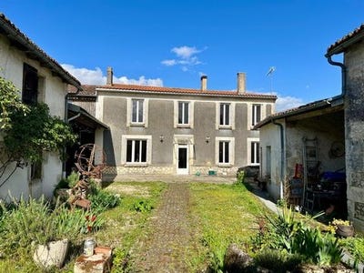 /international/fr/mazeray-charente-310106996550/