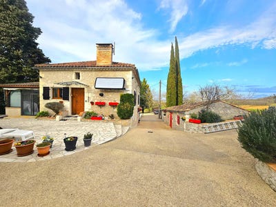 /international/fr/penne-d-agenais-aquitaine-310099629510/?lang=en