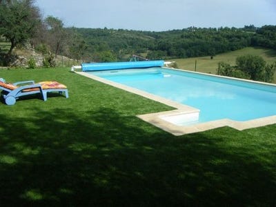 /international/fr/salles-la-source-midi-pyrenees-310100461600/