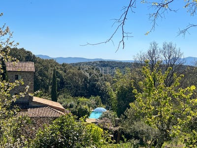 /international/fr/saint-ambroix-languedoc-roussillon-310108596258/