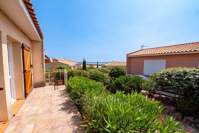 /international/fr/fitou-languedoc-roussillon-310101019418/