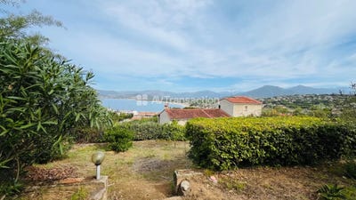 /international/fr/porticcio-corsica-120094690857/