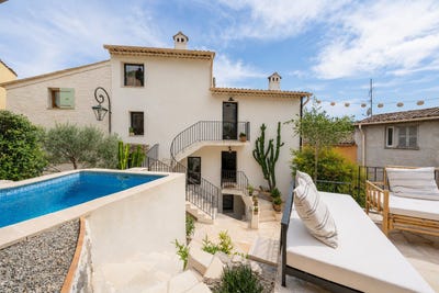 /international/fr/villeneuve-loubet-provence-alpes-cote-d-azur-310109176925/