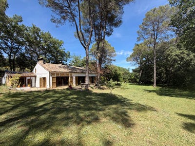/international/fr/serviers-et-labaume-languedoc-roussillon-310108865464/