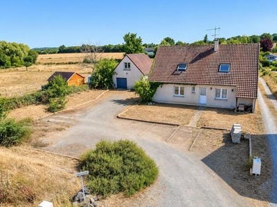 /international/fr/savigne-l-eveque-pays-de-la-loire-310119428520/