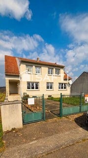 /international/fr/hoste-lorraine-310107497228/