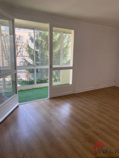 /international/fr/chaumont-ile-de-france-310106047856/