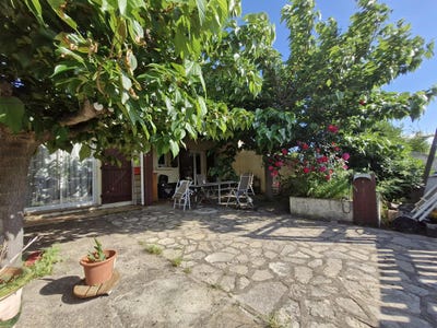 /international/fr/vendres-languedoc-roussillon-310099811168/?lang=id
