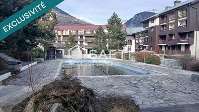 /international/fr/bourg-saint-maurice-rhone-310105626058/