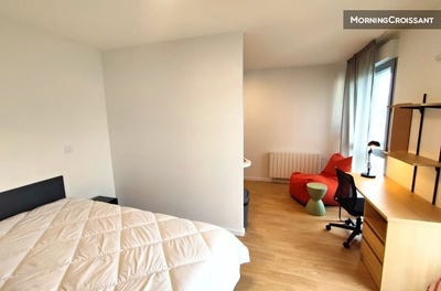 /international/fr/clermont-ferrand-auvergne-310106416246/